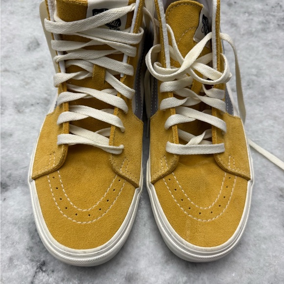 Vans High-Top Sneaker in Mustard and White - Picture 3 of 8